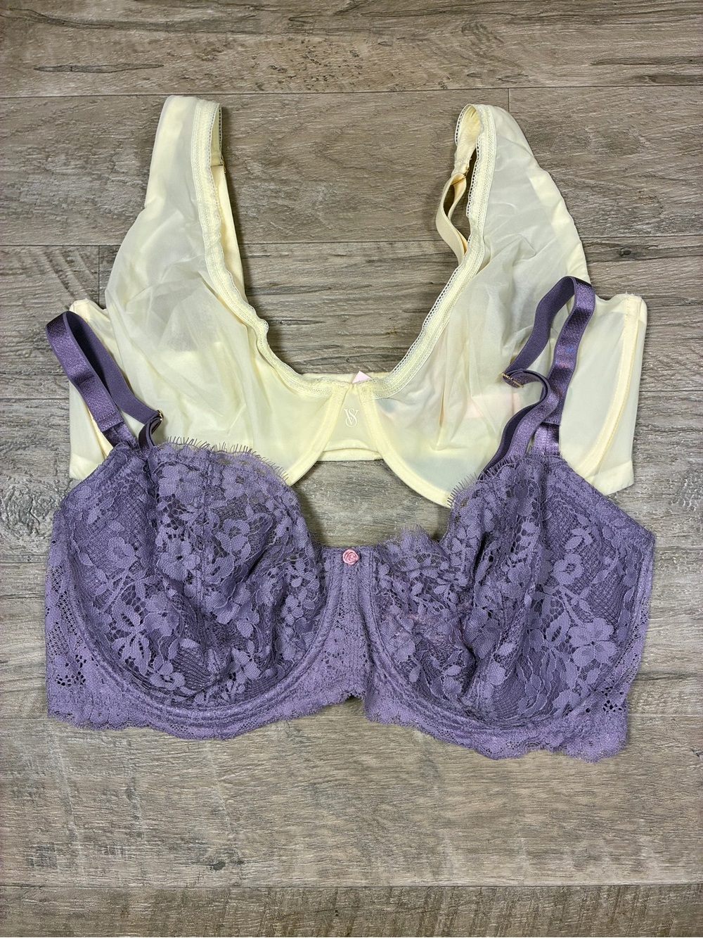 Victoria Secret 2 Underwired Unlined Plunge Bras Lace Sheer Dream Angels